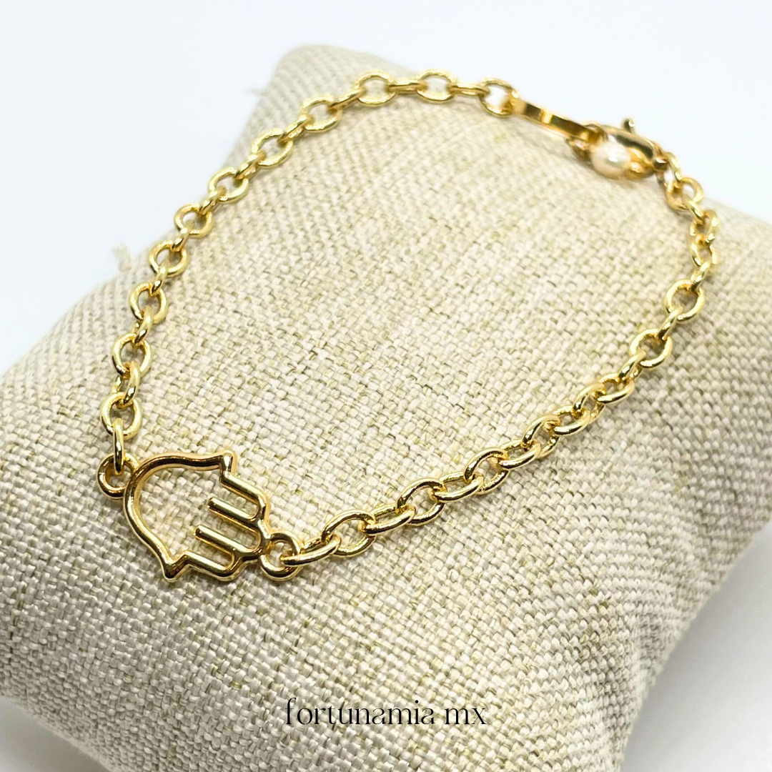 Hamsa Pearl Bracelet