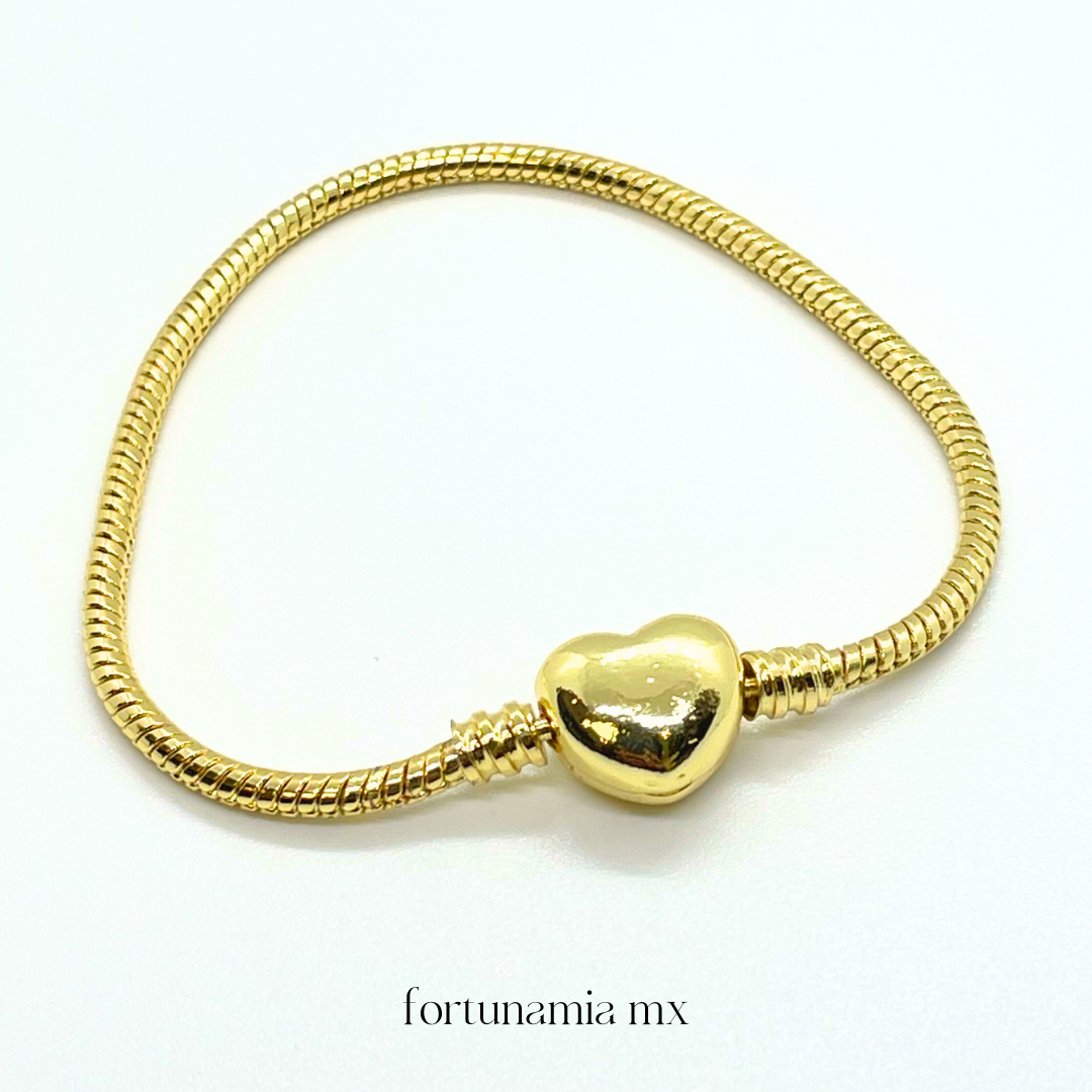 Golden Love Braclet