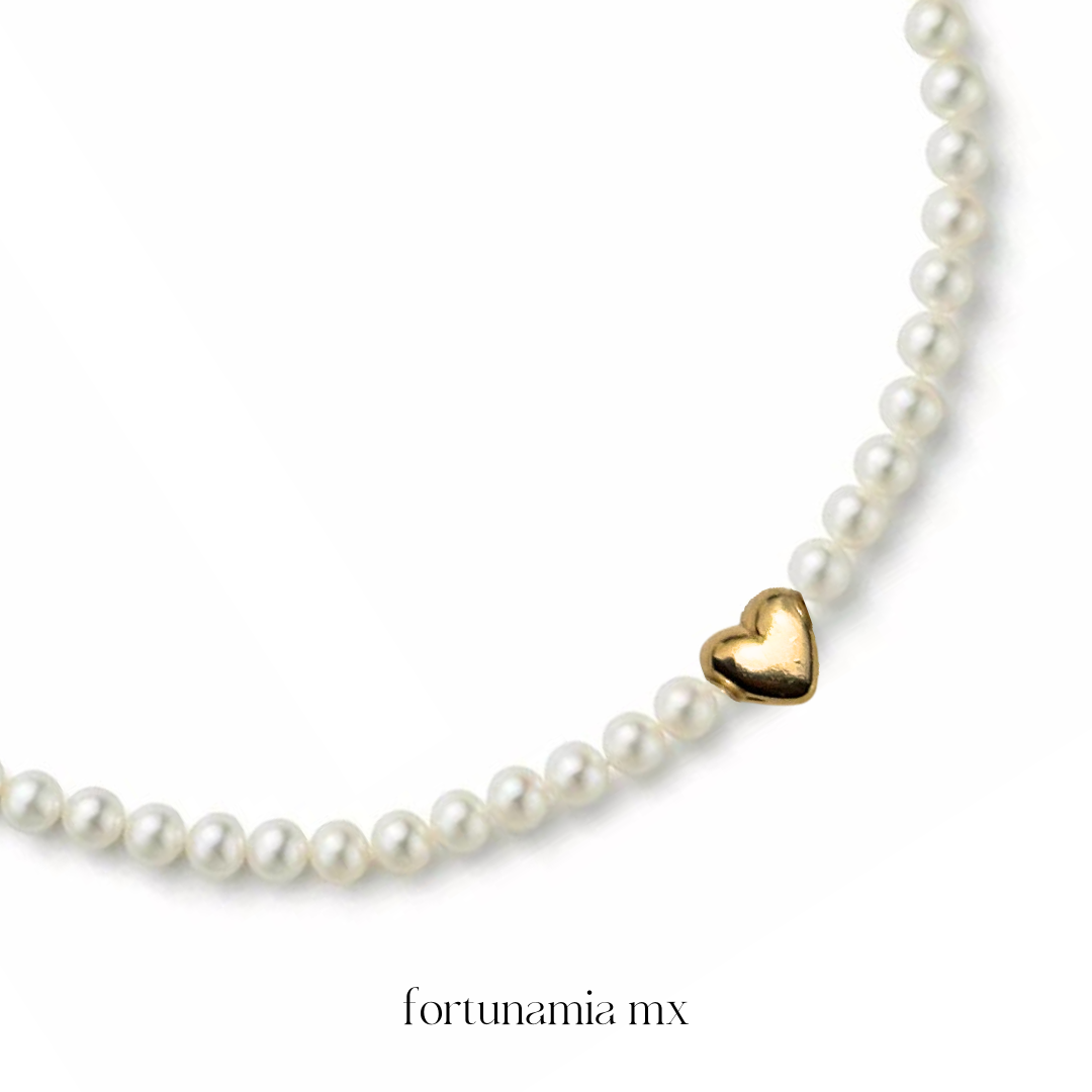Heart Pearl Necklace