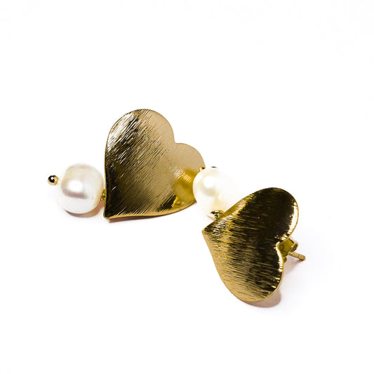 HEART PEARL EARRINGS